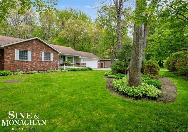 Homes for sale in Algonac, MI | 9017 Stone Rd, Algonac, MI 48001 | MLS# 50208194