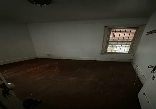 2nd image of 9539 Beechwood St St, Detroit, MI 48204 | MLS# 70462620