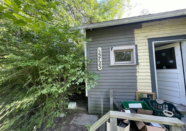 Photo 5 of Sale Pending at 15723 Park Lake Rd, East Lansing, MI 48823 | MLS# 70549698 | Listing updated on 2026-08-11
