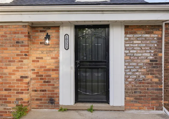 Photo 3 of Single family home for sale at 10353 Beaconsfield St, Detroit, MI 48224 | MLS# 70555086 | Listing updated on 2026-10-19