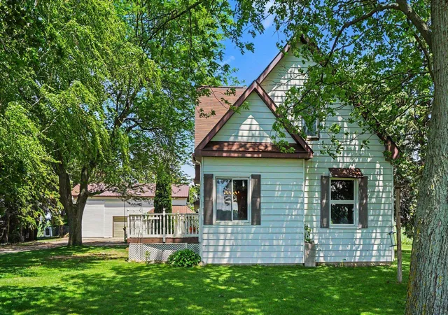 Photo 3 of Single family home for sale at 4250 Dickerson Rd, Akron, MI 48701 | MLS# 50211364 | Listing updated on 2026-09-21