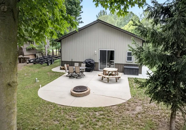 Photo 5 of Sale Pending at 2183 N White Birch Dr, Mears, MI 49436 | MLS# 70551715 | Listing updated on 2026-08-30