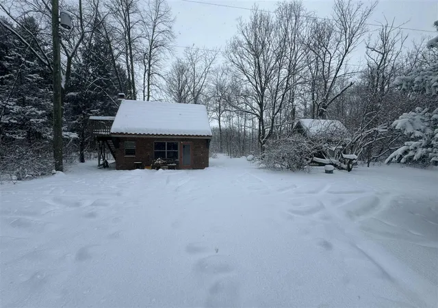 1st image of 74129 8th Ave, South Haven, MI 49090 | MLS# 70520765