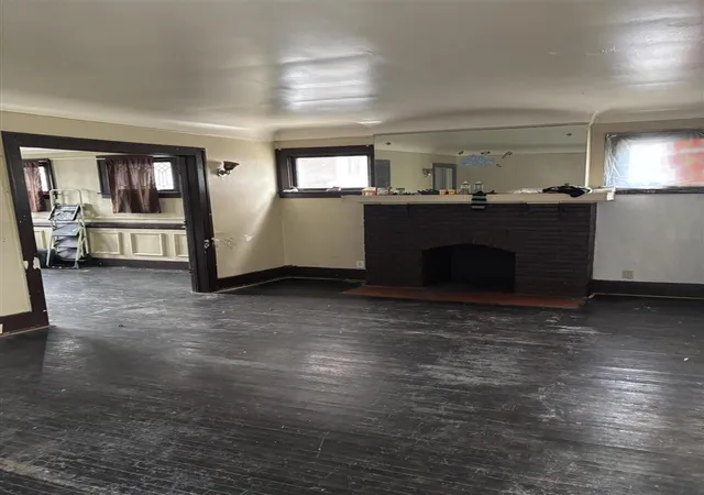 Photo 4 of Sale Pending at 1991 Lawrence St, Detroit, MI 48206 | MLS# 70536243 | Listing updated on 2026-08-20