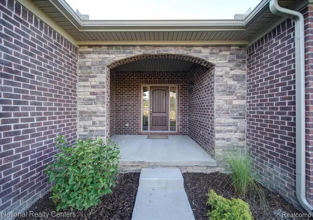 Photo 2 of Single family home for sale at 00018 Steeplechase Dr, Metamora, MI 48455 | MLS# 61023705 | Listing updated on 2026-08-23