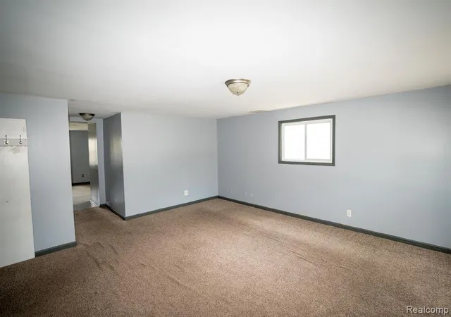 Photo 3 of Single family home for sale at 25143 Fern St, Roseville, MI 48066 3679 | MLS# 61024873 | Listing updated on 2026-09-13