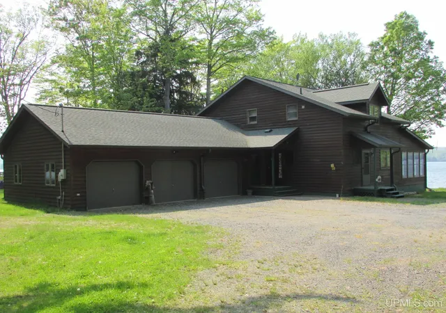 Homes for sale in Skanee, MI | 20517 Park Road Road, Skanee, MI 49962 | MLS# 50178490