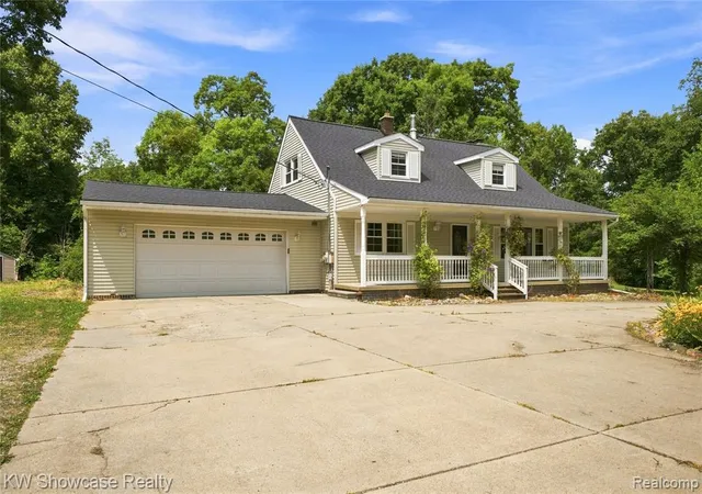 Photo 1 of Sale Pending at 11343 Eagle Rd, Davisburg, MI 48350 | MLS# 61016172 | Listing updated on 2026-08-20