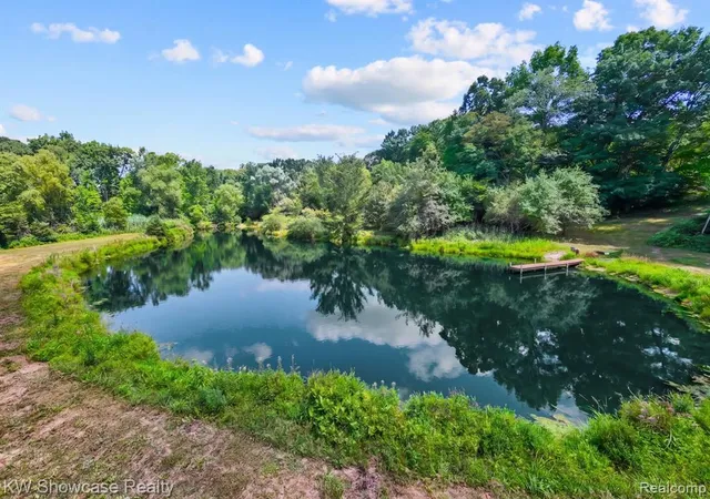 Photo 4 of Sale Pending at 11343 Eagle Rd, Davisburg, MI 48350 | MLS# 61016172 | Listing updated on 2026-08-20