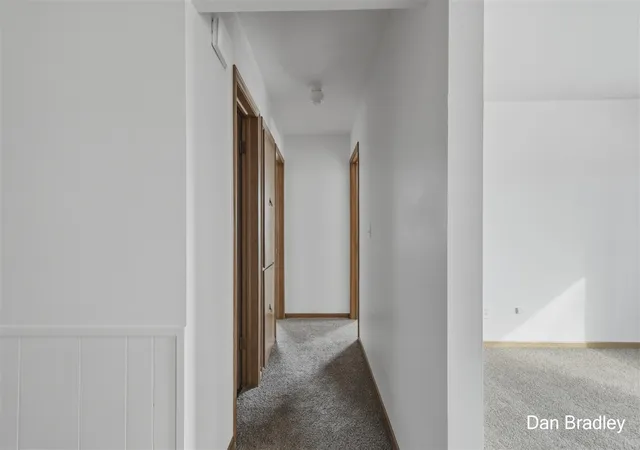 Listing Photo 4 - Condo for sale in building located at 777 Andover St, Grand Rapids, MI 49548