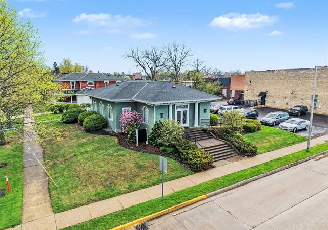 Homes for sale in South Haven, MI | 624 Phoenix St, South Haven, MI 49090 | MLS# 70526598