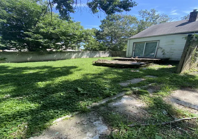 2nd image of 1028 Campbell St, Flint, MI 48507 | MLS# 50210843