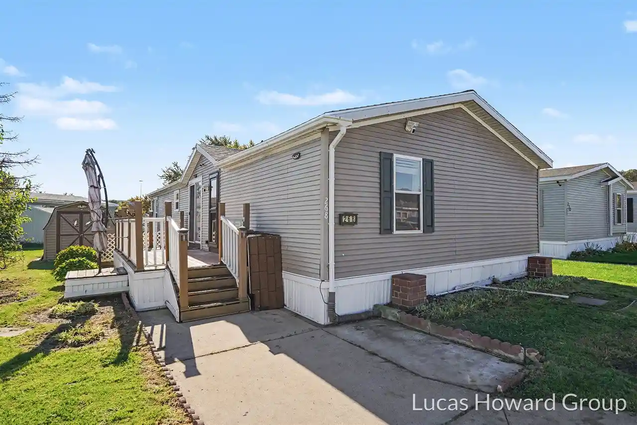 Photo 1 of Single family home for sale at 268 S Edinberg Dr, Grand Rapids, MI 49548 | MLS# 70566033 | Listing updated on 2026-10-28