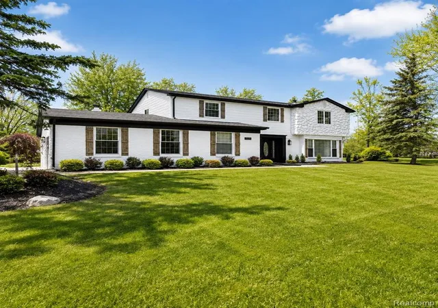 Photo 1 of Single family home for sale at 7275 Old Coach Trl, Washington, MI 48094 | MLS# 61020681 | Listing updated on 2026-08-14