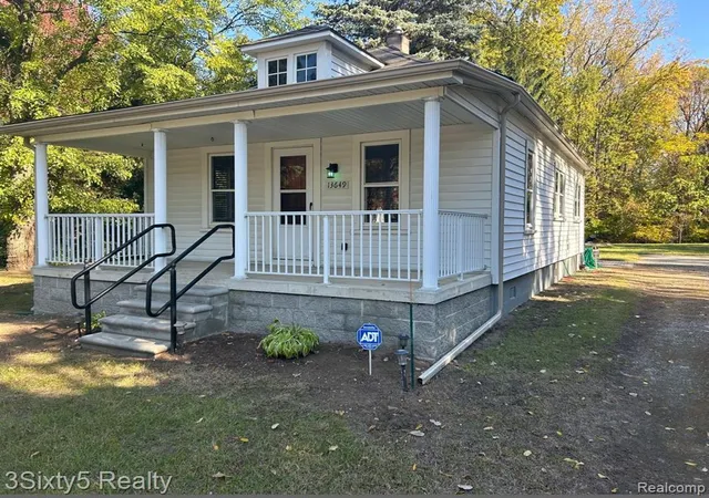 Photo 1 of Single family home for sale at 13649 Pardee Rd, Taylor, MI 48180 | MLS# 60980289 | Listing updated on 2026-09-15