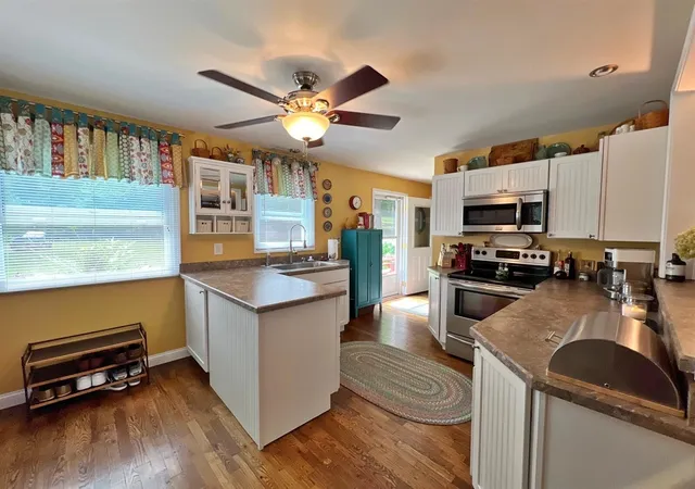 Homes for sale in Mecosta, MI | 15808 Pretty Lake Dr, Mecosta, MI 49332 | MLS# 70538995