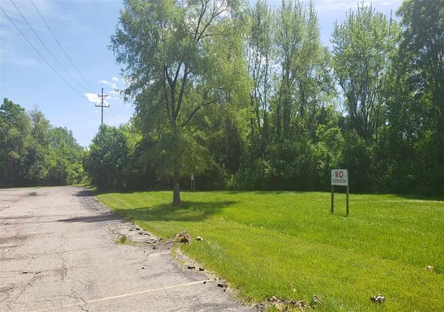 1st image of 4490 W Lennon Rd, Flint, MI 48507 | MLS# 50178158