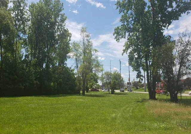 3rd image of 4490 W Lennon Rd, Flint, MI 48507 | MLS# 50178158
