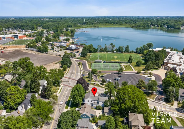 Photo 45 of Single family home for sale at 2412 Lake Dr, Grand Rapids, MI 49506 | MLS# 70544635 | Listing updated on 2026-07-14