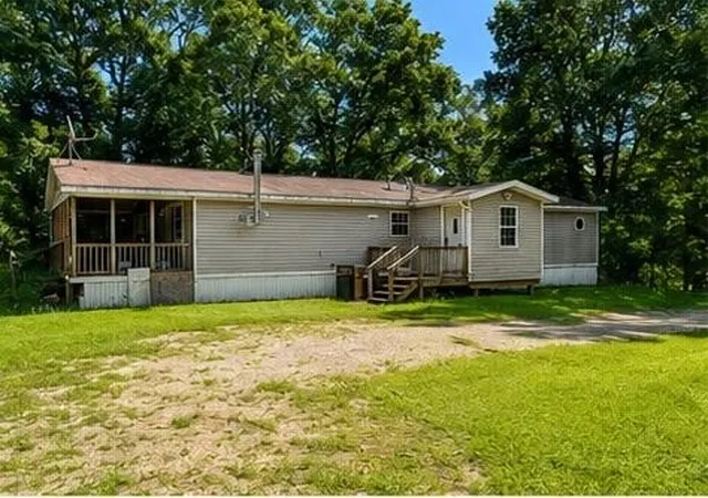 Photo 2 of Sale Pending at 2011 W Quimby Rd, Hastings, MI 49058 | MLS# 70555100 | Listing updated on 2026-08-31