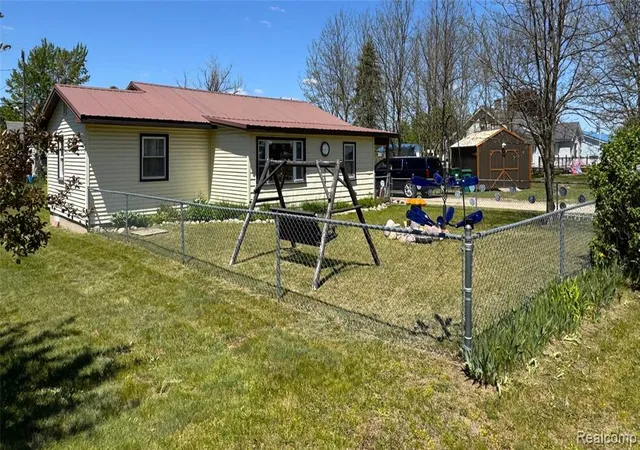 Homes for sale in Frederic, MI | 6373 Manistee St, Frederic, MI 49733 | MLS# 60998487
