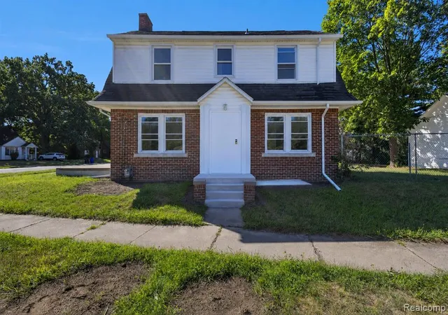 Photo 2 of Single family home for sale at 18785 Glenhurst St, Detroit, MI 48219 5904 | MLS# 61024306 | Listing updated on 2026-08-31