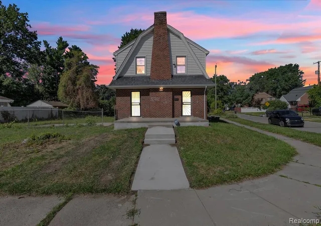 Photo 3 of Single family home for sale at 18785 Glenhurst St, Detroit, MI 48219 5904 | MLS# 61024306 | Listing updated on 2026-08-31