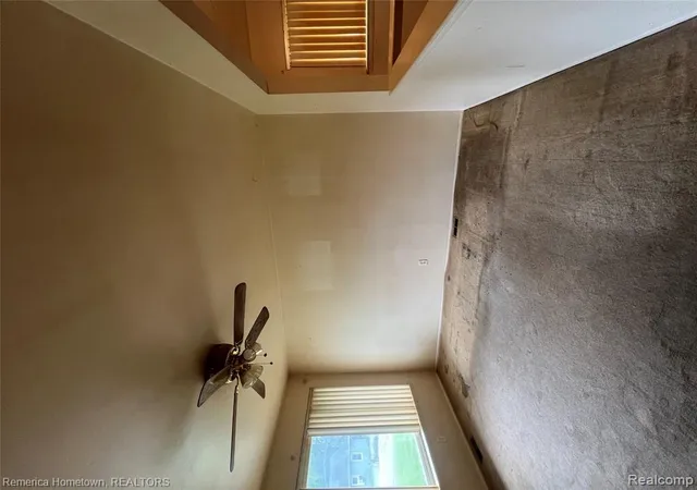 Photo 3 of Single family home for sale at 33464 Beechnut St, Westland, MI 48186 4840 | MLS# 61023973 | Listing updated on 2026-08-25