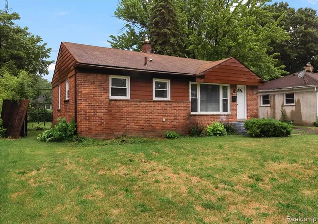 Photo 25 of Single family home for sale at 24241 Coolidge Hwy, Oak Park, MI 48237 | MLS# 61022310 | Listing updated on 2026-08-20