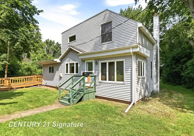 Photo 1 of Single family home for sale at 408 W Capitol St, Saginaw, MI 48604 | MLS# 50215922 | Listing updated on 2026-08-30