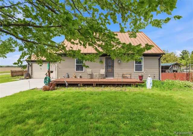 Homes for sale in Imlay City, MI | 792 Fairview Dr, Imlay City, MI 48444 | MLS# 60995230