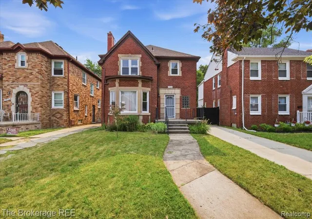 Photo 3 of Sale Pending at 17564 Ohio St, Detroit, MI 48221 2516 | MLS# 61015304 | Listing updated on 2026-08-27