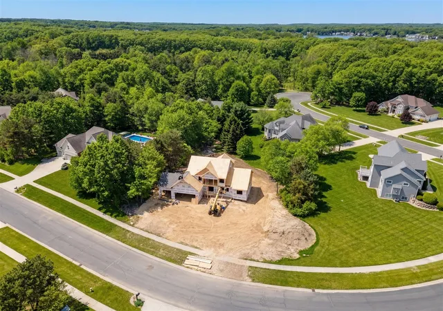 4th image of 7872 Interlochen St, Kalamazoo, MI 49009 | MLS# 70515965