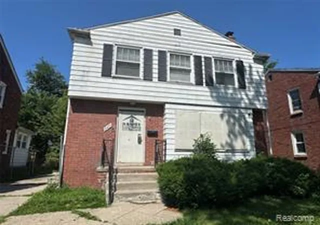 Homes for sale in Detroit, MI | 15421 Evergreen Rd, Detroit, MI 48223 | MLS# 61009668