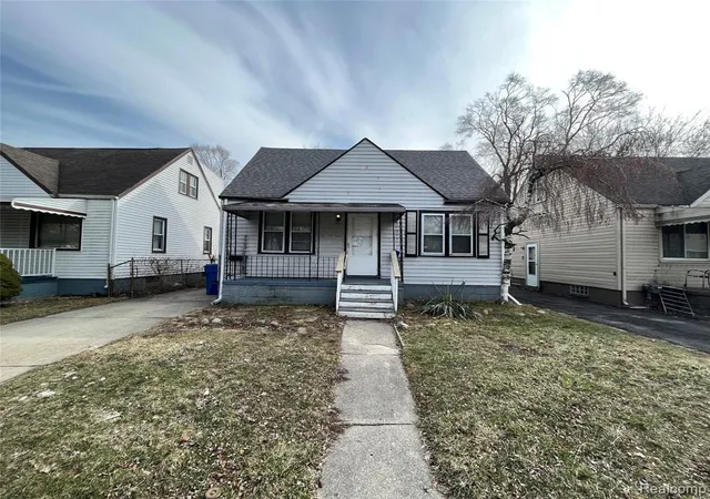 Homes for sale in Warren, MI | 7552 Westminster Ave, Warren, MI 48091 | MLS# 60978094
