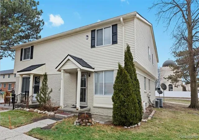 Homes for sale in Shelby Township, MI | 2092 Orchard Crest St, Shelby Township, MI 48317 | MLS# 61004513