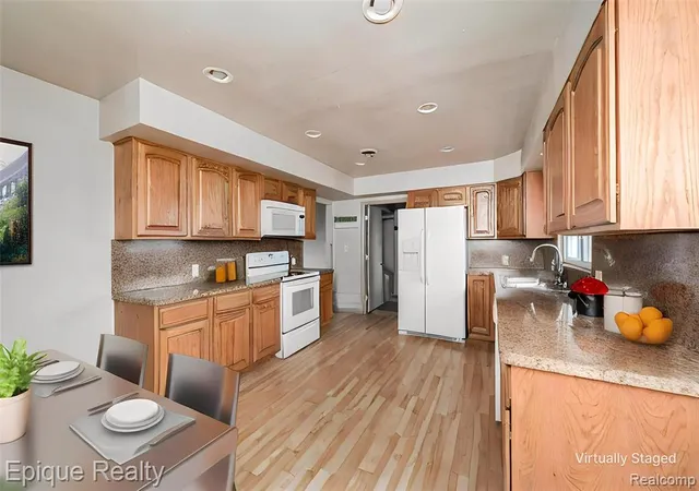 3rd image of 5880 Whittaker Rd, Ypsilanti, MI 48197 | MLS# 60975475