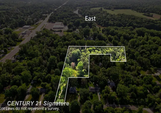 1st image of 1948 E Chippewa River Rd, Midland, MI 48640 | MLS# 50212489