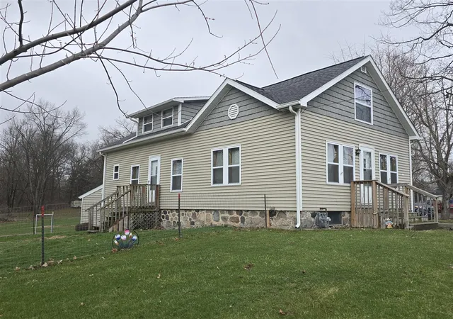 Homes for sale in Colon, MI | 804 E State St, Colon, MI 49040 | MLS# 70519881
