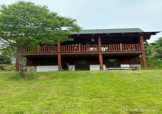 Homes for sale in Crystal Falls, MI | 573 Triangle Ranch Rd, Crystal Falls, MI 49920 | MLS# 50212214