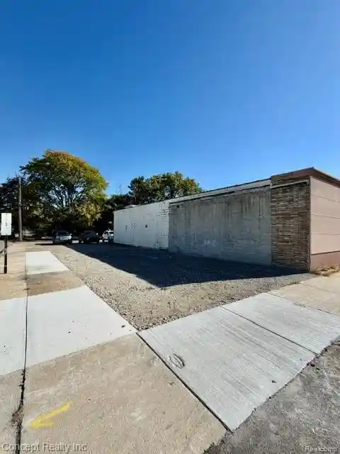 Photo 1 of Land for sale at 3605 Fort St, Lincoln Park, MI 48146 | MLS# 61040957 | Listing updated on 2026-10-24