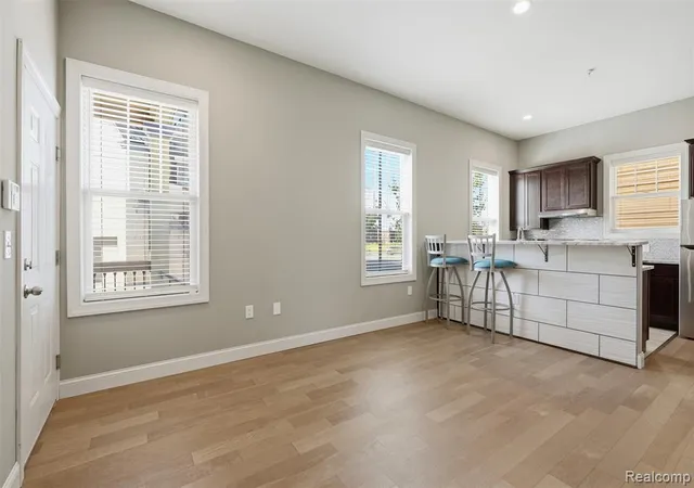 5th image of 1786 W Willis St #1, Detroit, MI 48208 | MLS# 60995436