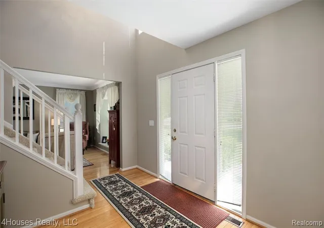 Photo 2 of Single family home for sale at 6046 Campfire Cir, Clarkston, MI 48346 2297 | MLS# 61024397 | Listing updated on 2026-09-10