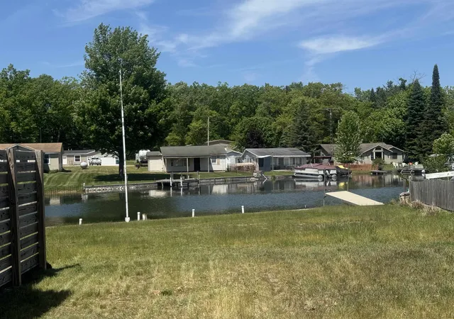 4th image of 6579 Sawmill Rd, Harrison, MI 48625 | MLS# 50210347