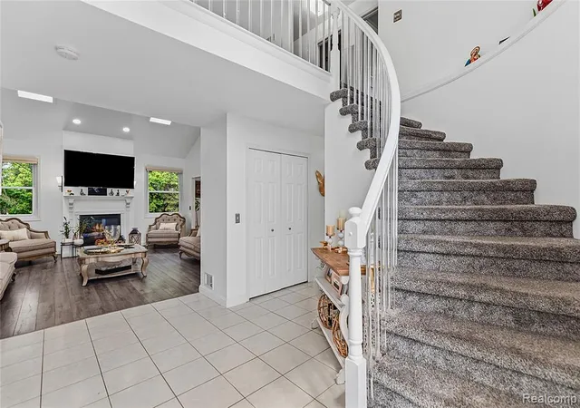 Photo 3 of Sale Pending at 52279 Matterhorn Dr, Macomb, MI 48042 5653 | MLS# 61011555 | Listing updated on 2026-09-14