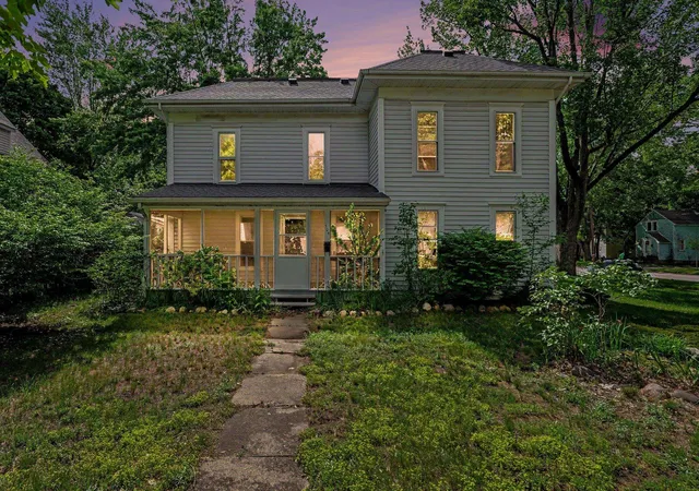 Homes for sale in Mount Pleasant, MI | 504 S Lansing St, Mount Pleasant, MI 48858 | MLS# 80069973