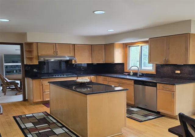 Homes for sale in Farmington, MI | 30129 Deer Run, Farmington, MI 48331 | MLS# 70528316