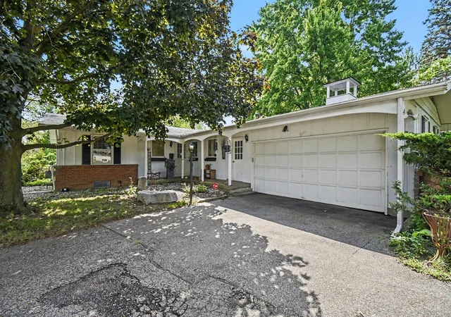 Photo 3 of Single family home for sale at 5124 60th St, Grand Rapids, MI 49512 | MLS# 70555469 | Listing updated on 2026-08-31