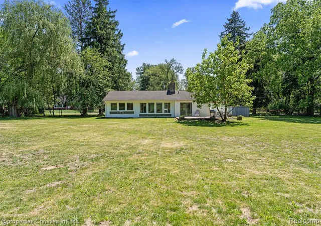 1st image of 23456 Lee Baker Dr, Southfield, MI 48075 | MLS# 61009224