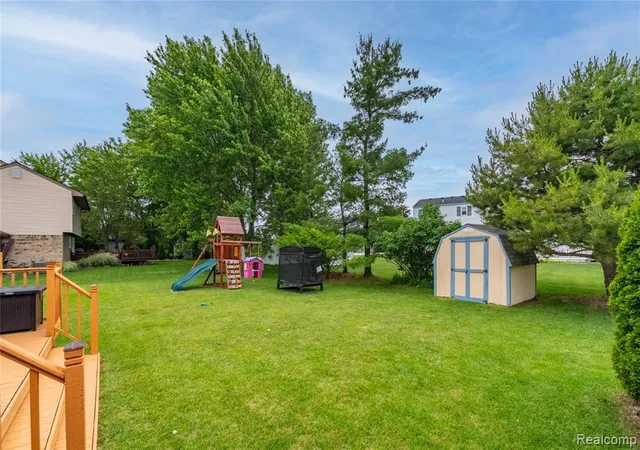 Homes for sale in Canton, MI | 45209 Saltz Rd, Canton, MI 48187 | MLS# 61003840